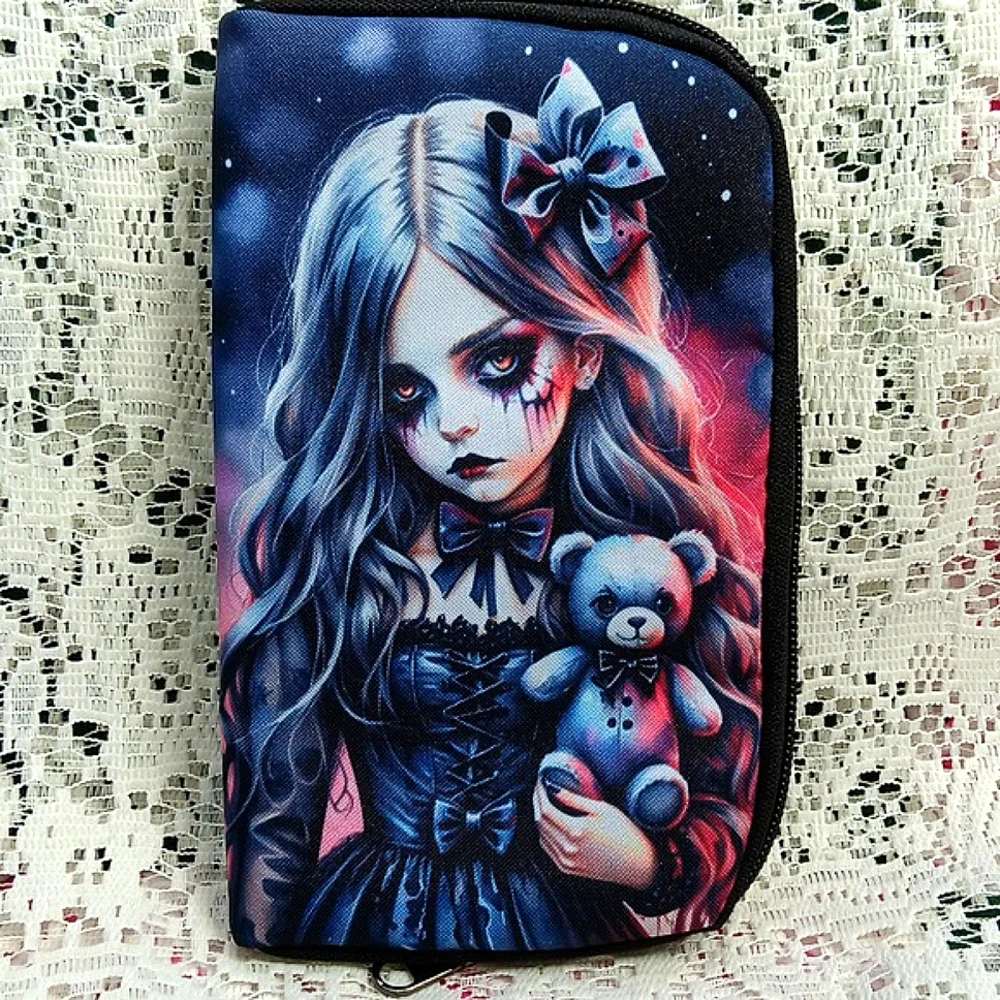 🆕️LAST 1🌹GOTH GIRL & TEDDY BEAR ZIPPERED CLUTCH WRISTLET WALLET/Y2K GOTH PUNK